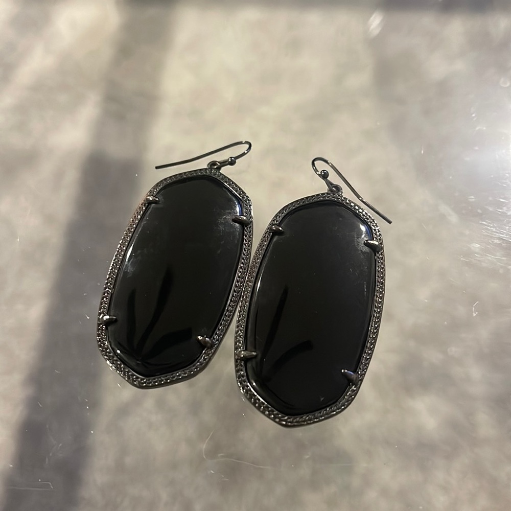 Black Danielle Gunmetal Earrings